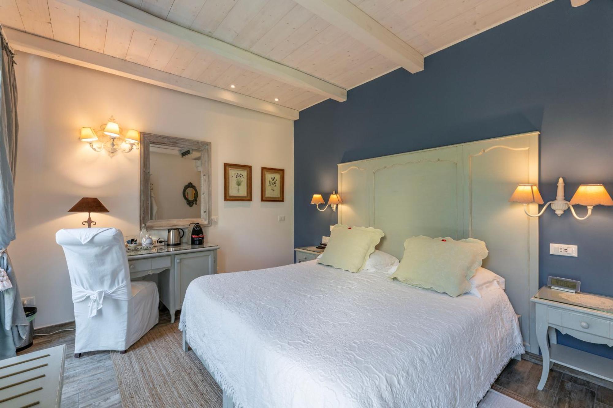 Valentina Hotel *